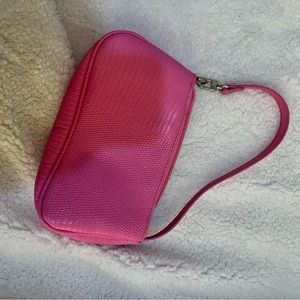 Pink shoulder bag